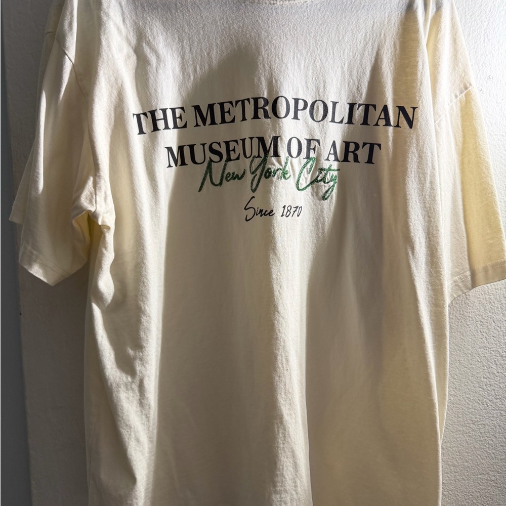 PacSun Cream Graphic Tee